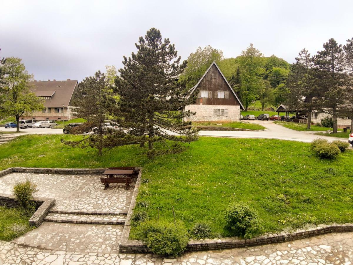 Ferienwohnung Sweet Dreams Plitvička Jezera Exterior foto